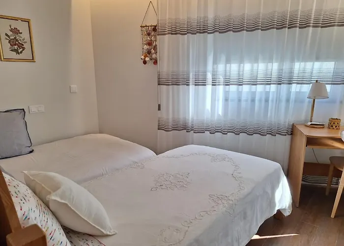 Coliseum Πόντα Ντελγκάντα